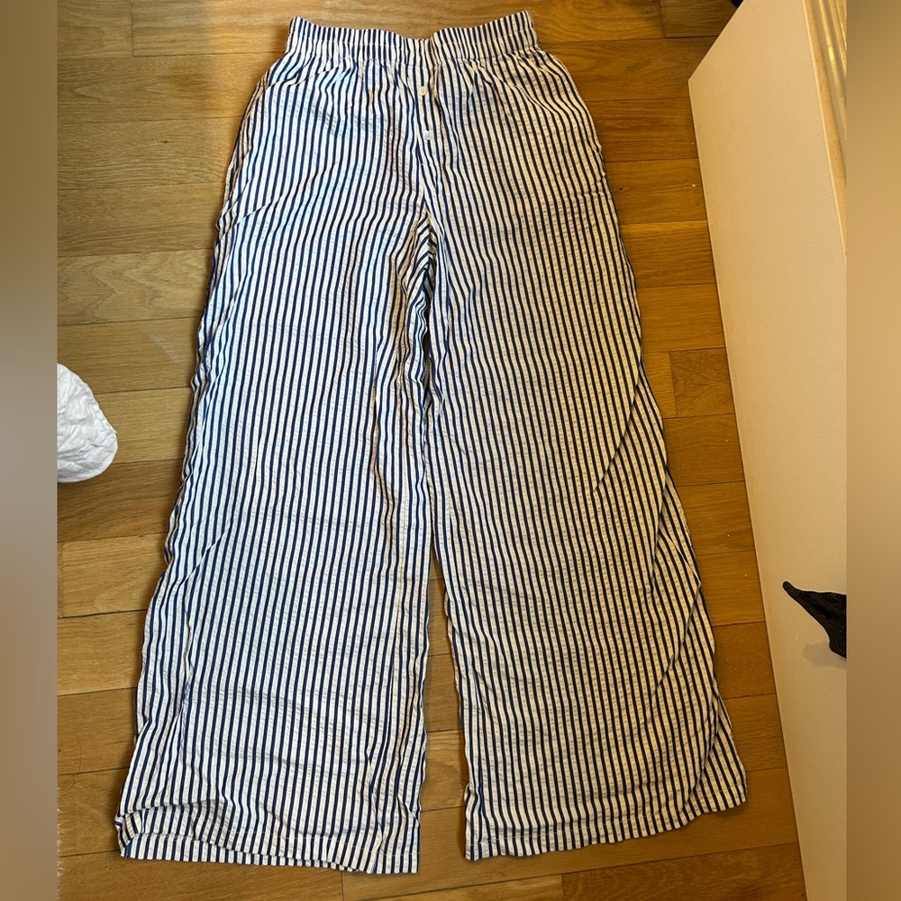 Striped wide leg pants